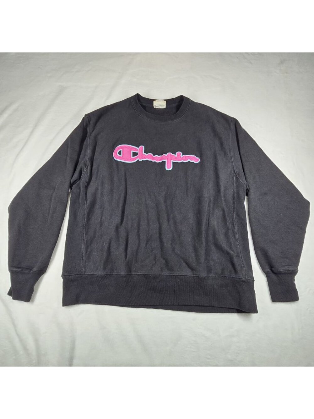 Vintage Champion Reverse Weave Sweatshirt Black Pink Spell Out Size XL Crewneck